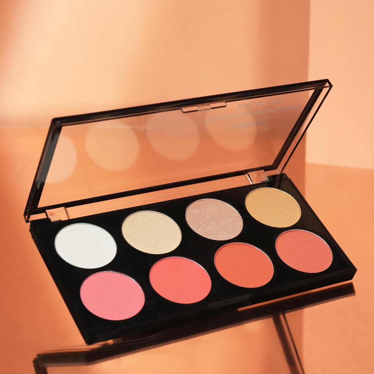 Insight Blush Highlighter Palette